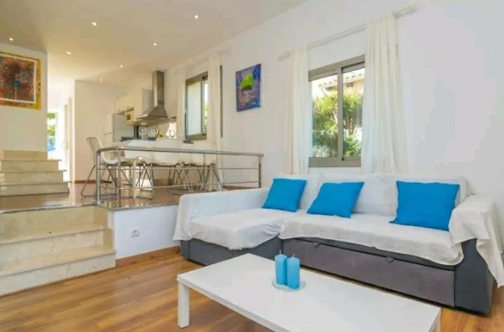 Nyaraló Babamas 2 Etvpl 15761 Villa Son Serra de Marina Spanyolország